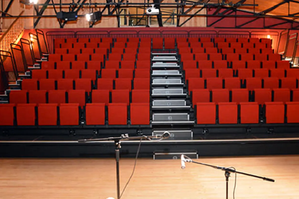 فتح باب الترشيح للمشاركة في الدورة السادسة للمهرجان الوطني لهواة المسرح