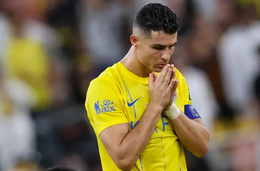 كرة القدم.. رونالدو يسافر إلى إسبانيا للعلاج بعد إصابة عضلية