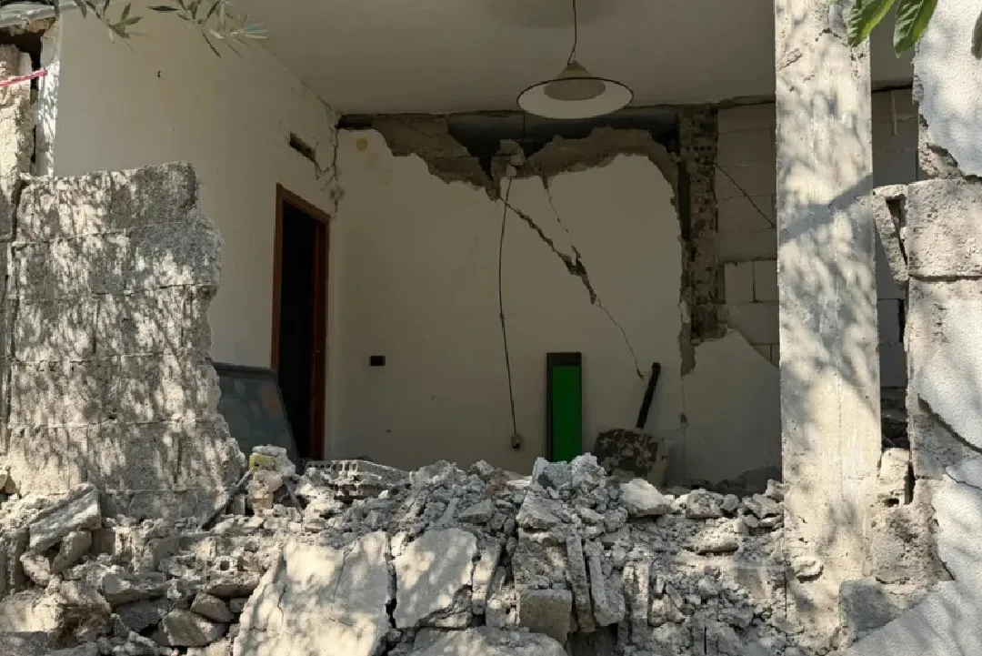 26 جريحا وإجلاء العشرات جراء الزلزال في جنوب إيطاليا