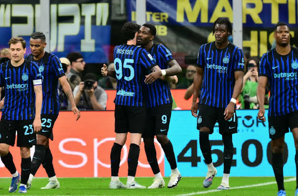 الدوري الإيطالي.. ثلاثية لإنتر أمام بارما وثنائية لدي بروين تقود نابولي للفوز