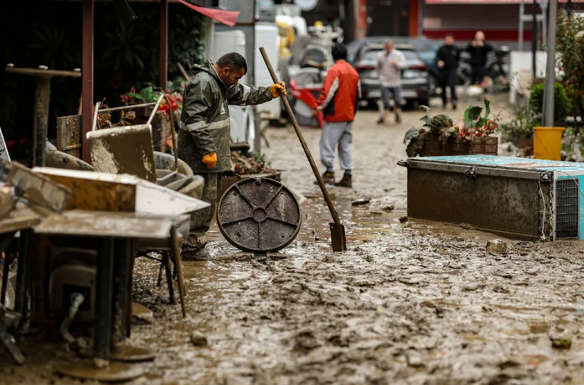 إسطنبول.. ارتفاع حصيلة ضحايا السيول إلى ثلاثة قتلى وأربعة مفقودين