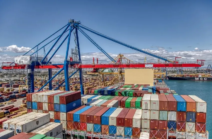 إسبانيا.. المغرب يعزز موقعه التجاري بميناء كاستيون