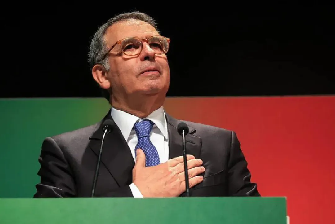 الرئيس البرتغالي يصدر قانون يحظر تغطية الوجه في الأماكن العامة