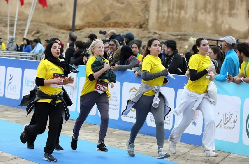أزيد من 2000 مشارك في النسخة الأولى من سباق "فاس من باب إلى باب"