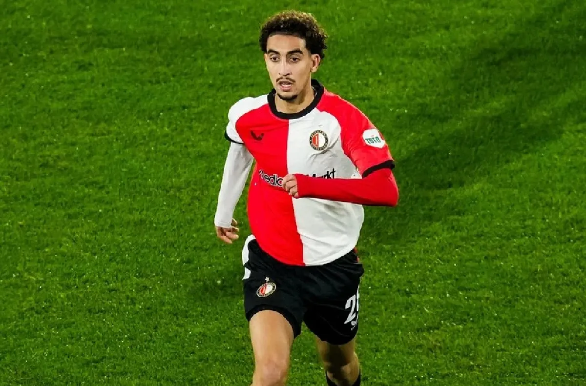 الدوري الهولندي.. ترغالين يصنع هدفا في تعادل فينورد أمام أدو دين هاغ