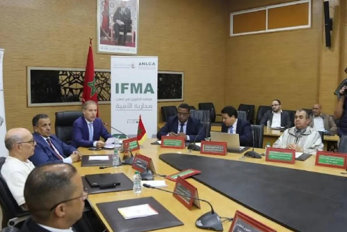 محاربة الأمية: إطلاق دورة لتعزيز قدرات المكونين بالداخلة