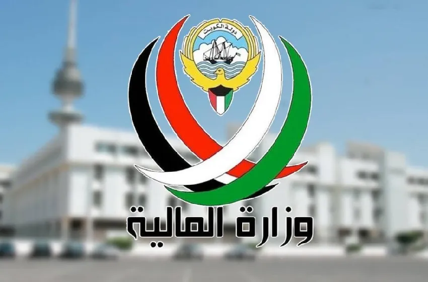 وزارة المالية الكويتية: تعرض مبنى مجمع الوزارات لاستهداف بواسطة طائرة مسيرة إيرانية
