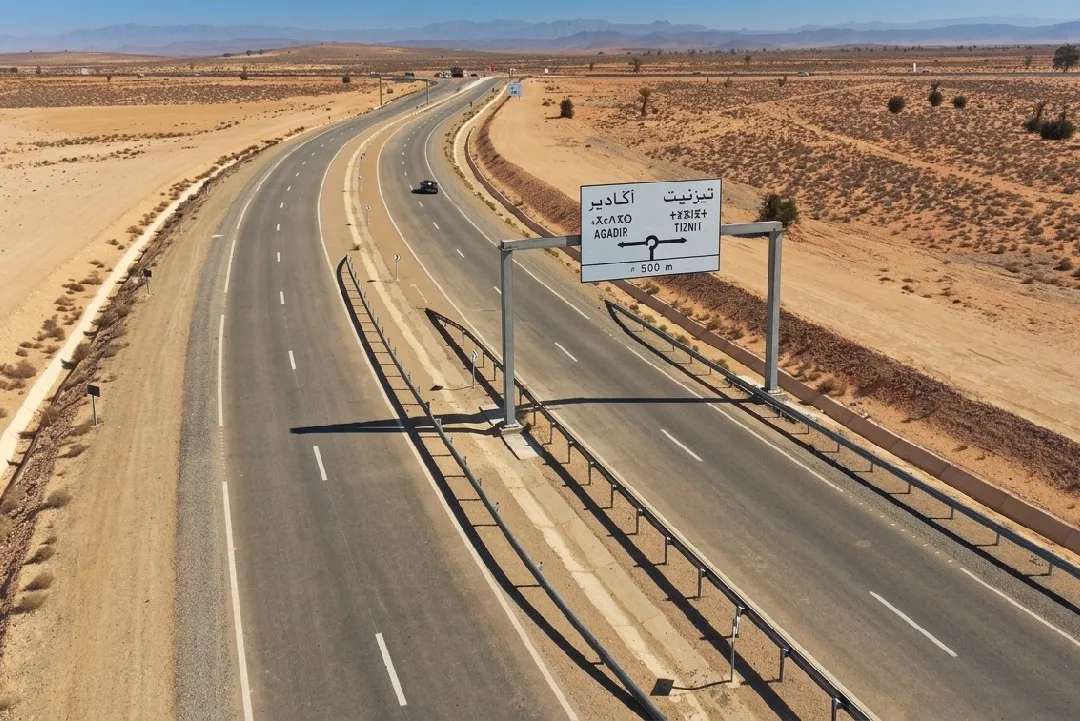 الطريق السريع تزنيت - الداخلة، الذي أطلق عليه إسم "الطريق السريع دونالد ج. ترامب"، تجسيد جلي للتقدير الكبير المتبادل بين جلالة الملك والرئيس دونالد ج. ترامب