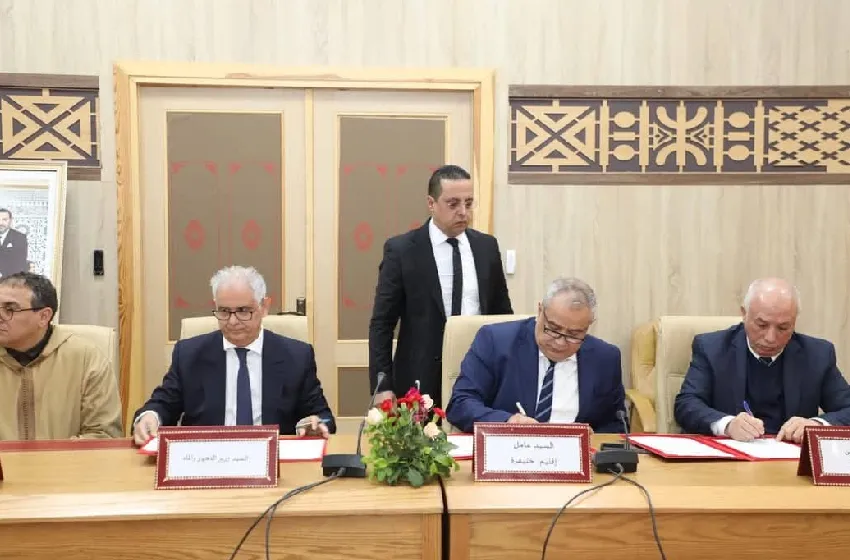 السيد بركة يطلق عدد من المشاريع الطرقية بإقليم خنيفرة