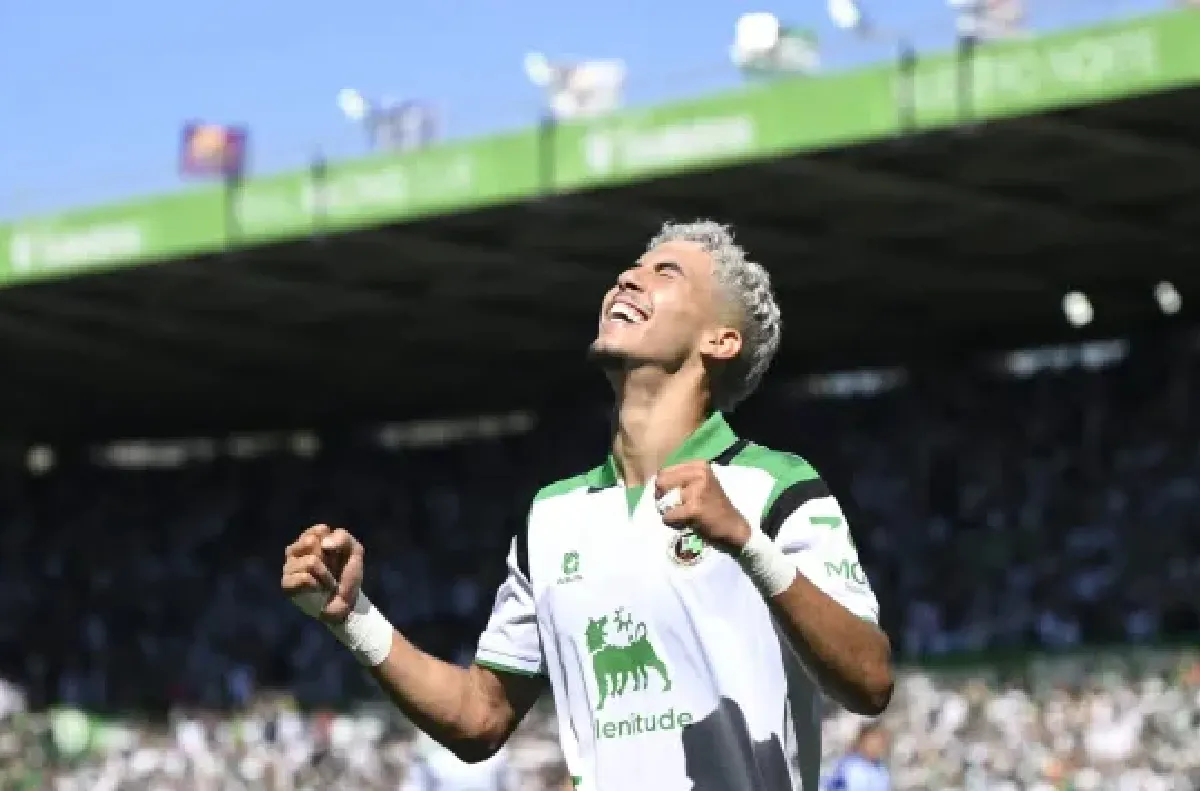 الدوري الإسباني.. الزابيري يقود راسينغ سانتاندير للفوز على ألافيس بثنائية