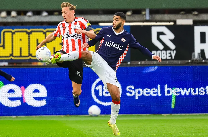 صيباري يسجل في فوز آيندهوفن على ميدان سبارتا روتردام