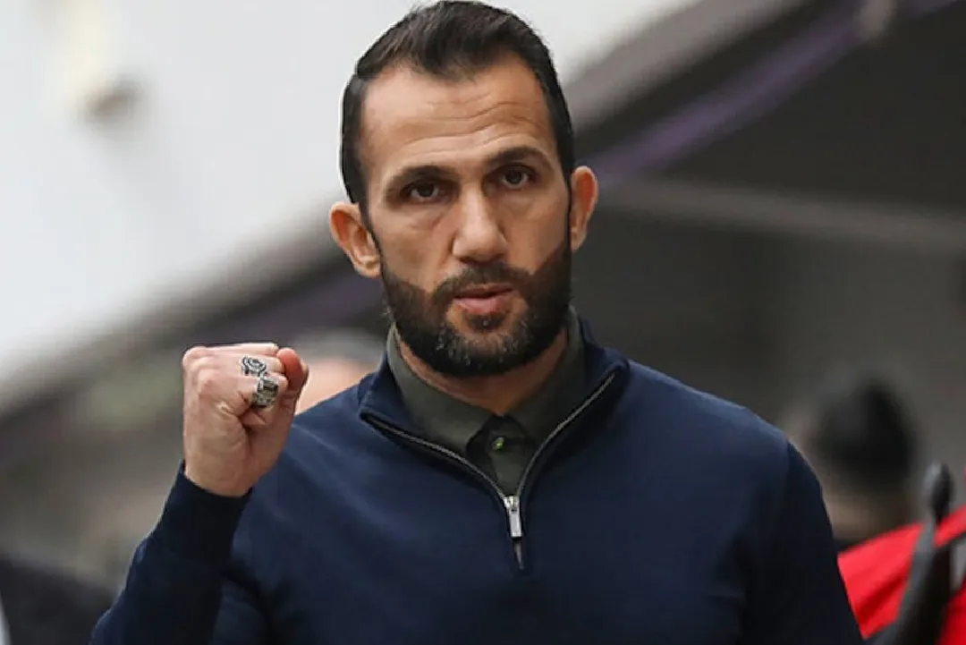 تعيين عادل رمزي مدربا مساعدا للمنتخب الهولندي