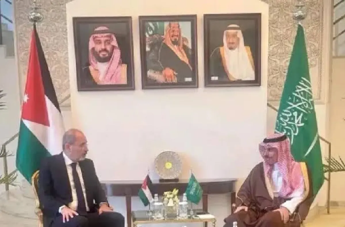 وزيرا خارجية الأردن والسعودية يبحثان تطورات الأوضاع في المنطقة