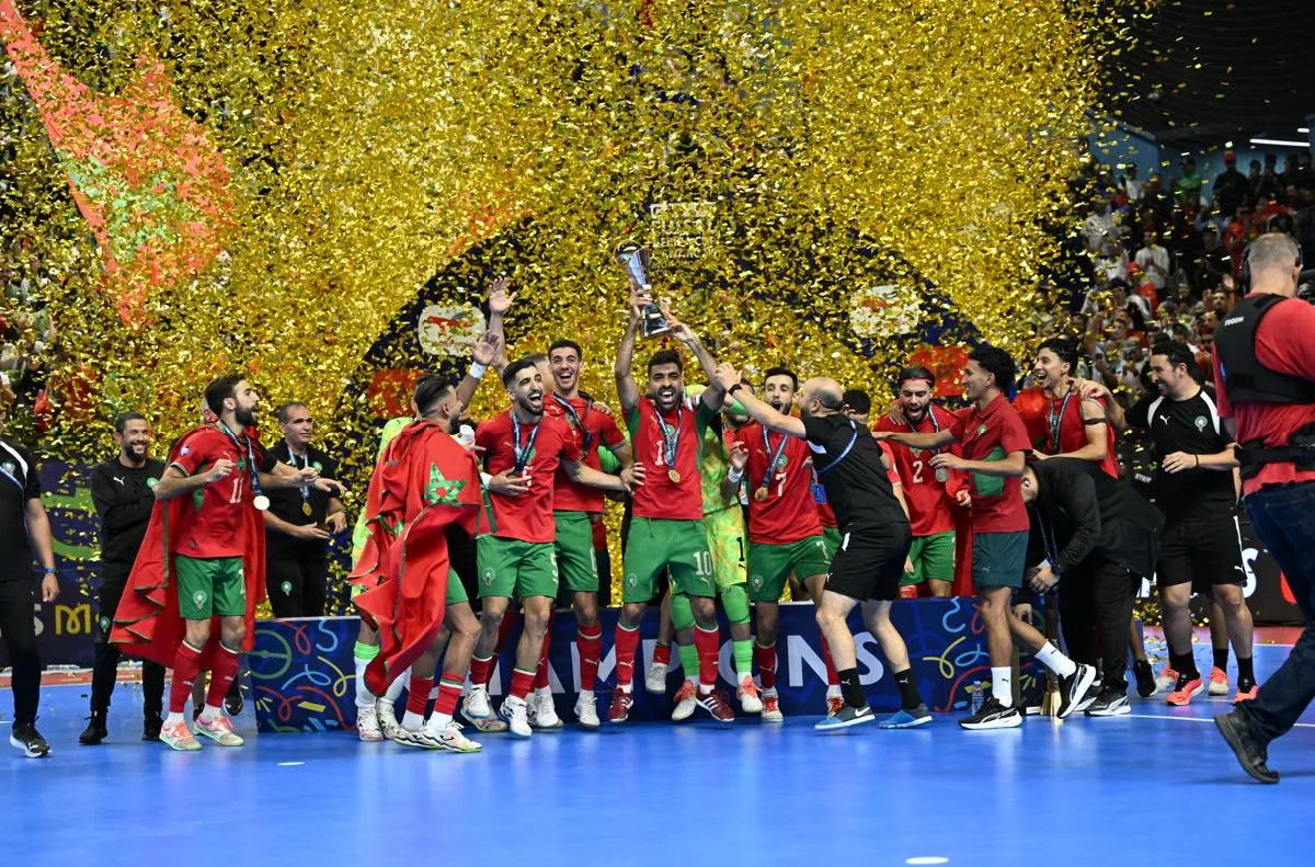 كأس إفريقيا للأمم لكرة القدم داخل القاعة (النهائي).. المنتخب المغربي يحرز اللقب الرابع على التوالي بفوزه على نظيره الأنغولي (5-2)