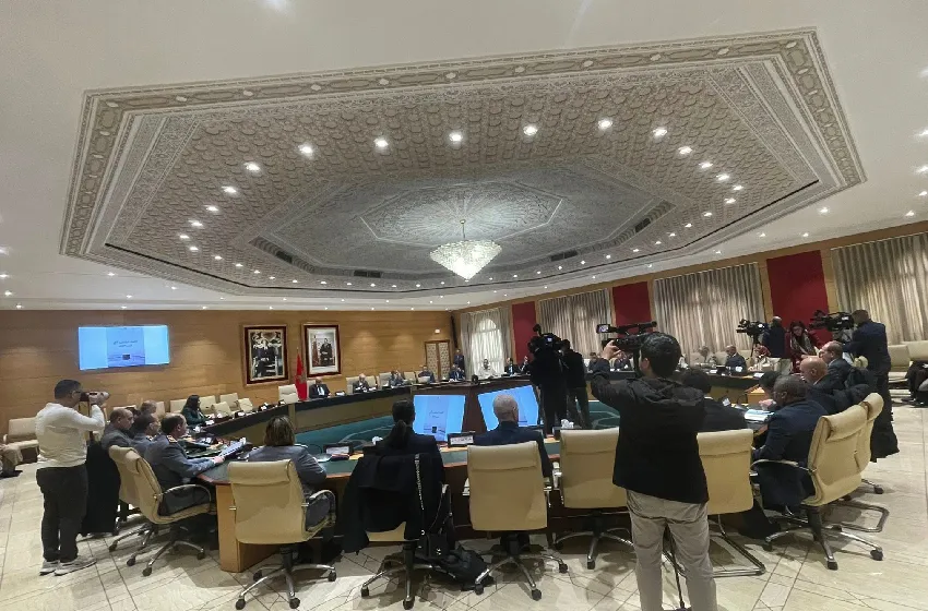 اللجنة الملكية للحج تعقد اجتماعها الثاني برسم موسم حج 1447 هـ (بلاغ)