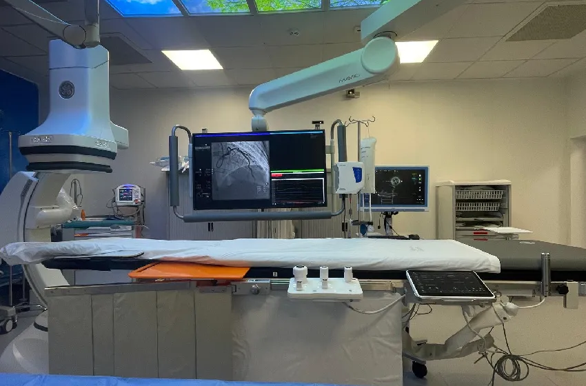 المركز الاستشفائي الجامعي محمد السادس بأكادير.. اعتماد تقنية متقدمة للتصوير بالموجات فوق الصوتية داخل الشرايين ضمن القسطرة القلبية