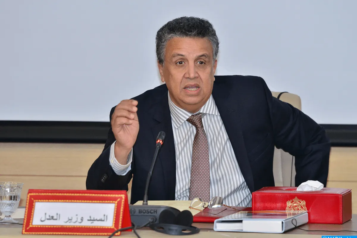 مراكش: التجربة المغربية في تفعيل اتفاقية "الأبوستيل" نموذج لتحديث العدالة وتعزيز الرقمنة (السيد وهبي)