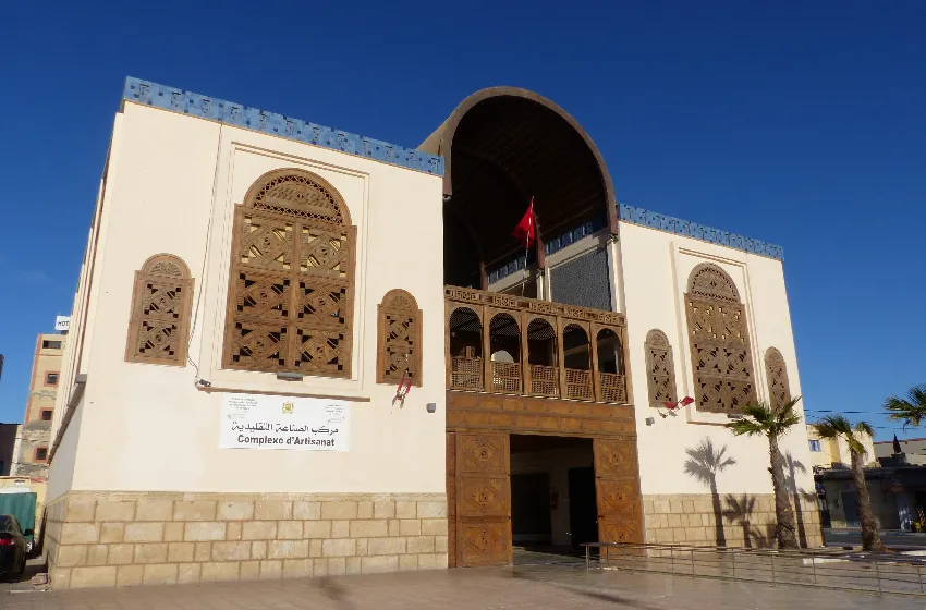 مركب الصناعة التقليدية بالداخلة .. فضاء سوسيو-اقتصادي وثقافي يتوهج في ليالي رمضان