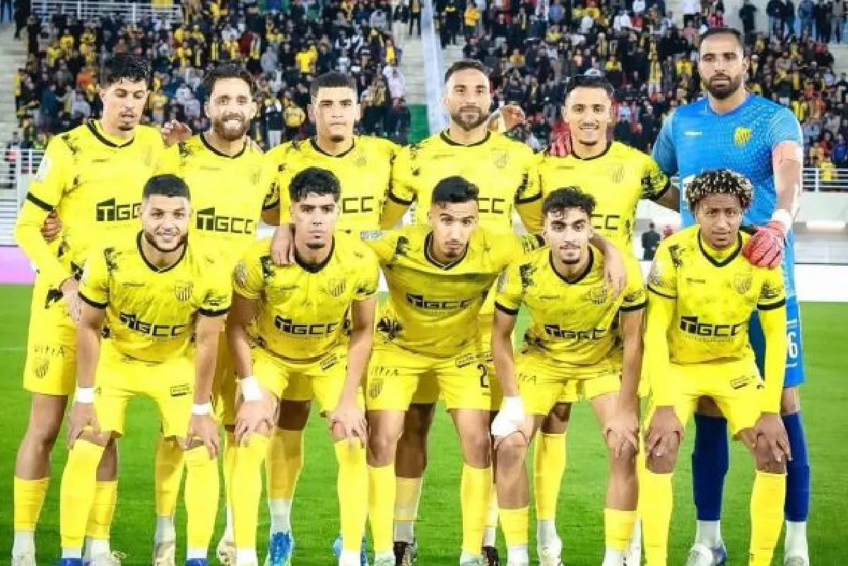 البطولة الوطنية الاحترافية "إنوي" (الدورة 30).. المغرب الفاسي يحرز اللقب بفوزه على أولمبيك الدشيرة 2-0
