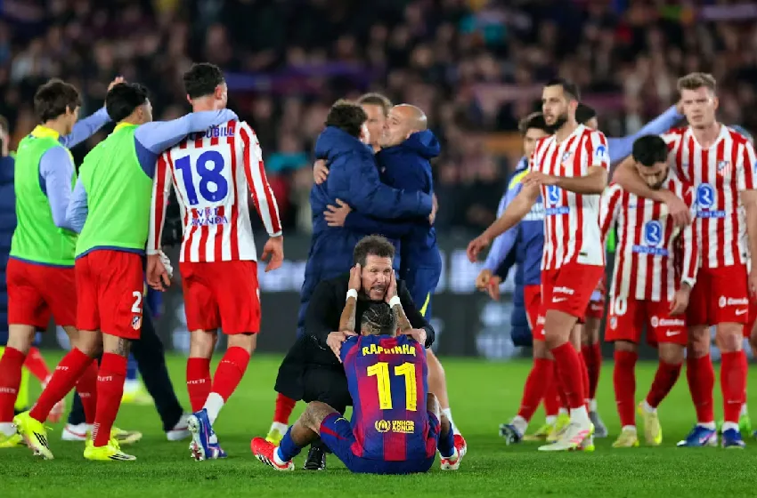 كأس إسبانيا لكرة القدم .. أتلتيكو مدريد يجرد برشلونة من اللقب رغم خسارته إيابا 3-0 ويبلغ النهائي