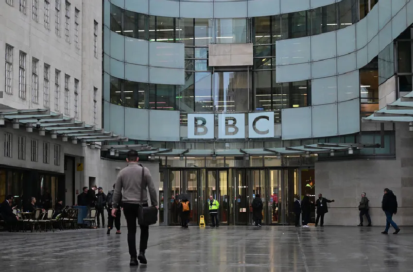 "بي بي سي" تعتزم إلغاء ألفي وظيفة (وسائل إعلام)