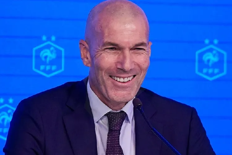 منتخب فرنسا.. زين الدين زيدان يكشف عن قائمته الرسمية الأولى