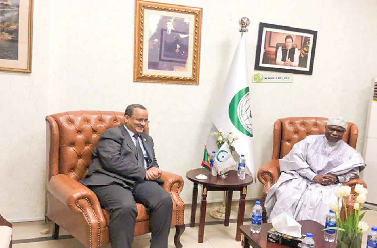 وزير الخارجية الموريتاني يبحث مع الأمين العام لمنظمة التعاون الإسلامي سبل الارتقاء بعلاقات التعاون