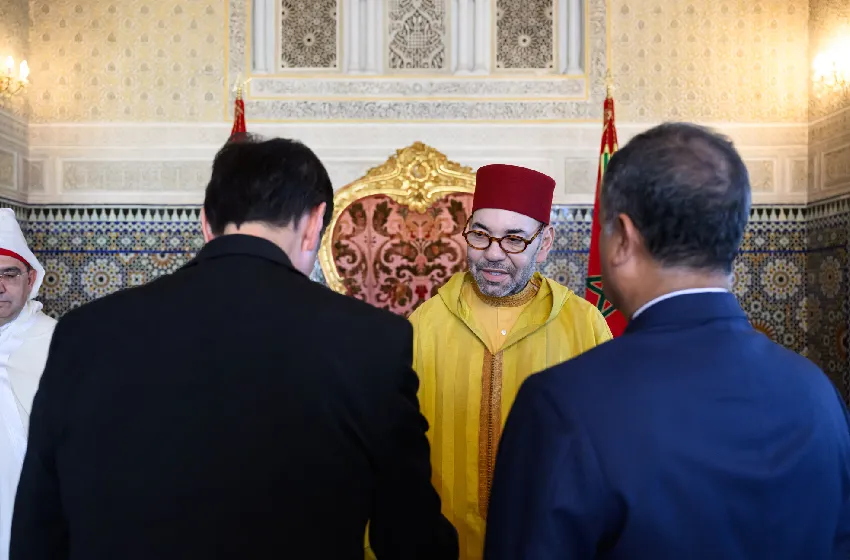 جلالة الملك يستقبل بالرباط عددا من السفراء الأجانب