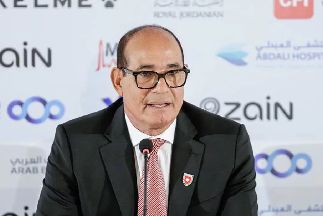 عمان.. تقديم الإطار المغربي بادو الزاكي مديرا فنيا جديدا للمنتخب الأردني لكرة القدم