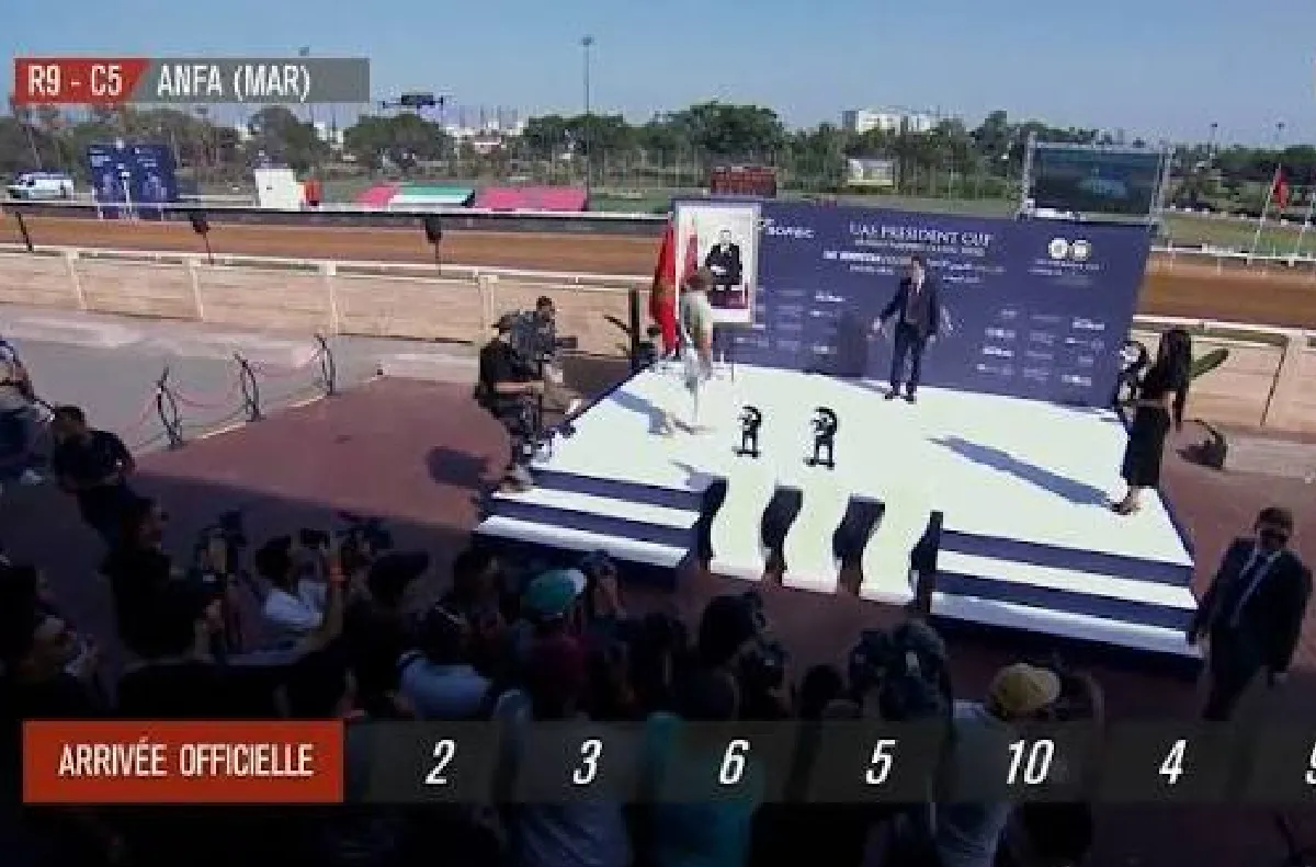النسخة الثانية من المهرجان الإماراتي المغربي لسباق الخيول.. تتويج الفرس "براق" بكأس صاحب السمو رئيس دولة الإمارات العربية المتحدة