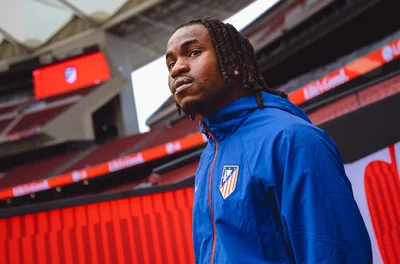 كرة القدم.. أتلتيكو مدريد يوقع رسميا مع المهاجم النيجيري لوكمان