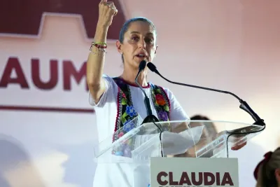 شينباوم.. تحويلات المهاجرين المكسيكيين بالولايات المتحدة تراجعت بـ5 بالمائة منذ بداية السنة