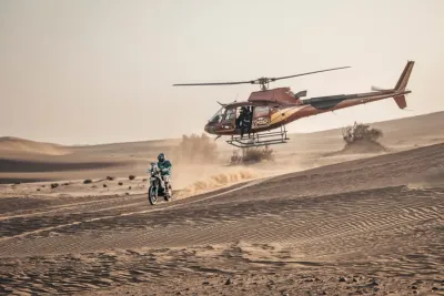 المشاركون في النسخة ال 16 من لحاق AFRICA ECO RACE يحطون الرحال بالداخلة