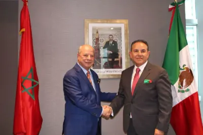 جلالة الملك جعل من المملكة ورشا مفتوحا للتنمية والبناء (سفير)