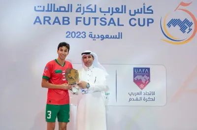 أنس العيان يفوز بجائزة أفضل لاعب في كأس العرب 2023