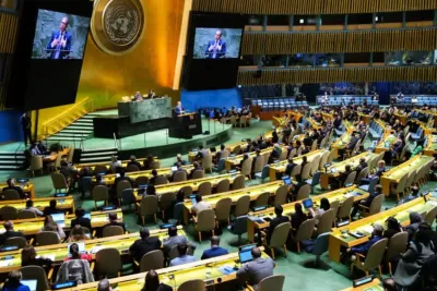 السكرتير التنفيذي للجنة الاقتصادية لإفريقيا يبرز التأثير "الهائل" لخط أنبوب الغاز بين المغرب ونيجيريا على قطاع الطاقة بإفريقيا