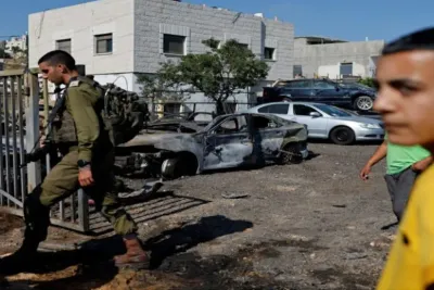 البرلمان العربي يستنكر إحراق مستوطنين إسرائيليين نسخا من المصحف الشريف وتدنيس المساجد في نابلس