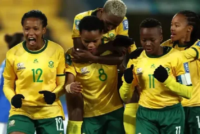 كأس أمم إفريقيا لكرة القدم للسيدات.. المنتخب الجنوب إفريقي يستهل حملة الدفاع عن لقبه بفوزه على نظيره الغاني (2-0)