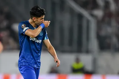 طبيب إنجليزي يوضح بشأن تعرض أكرد لارتجاج في المخ