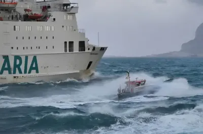 سوء الأحوال الجوية في إسبانيا.. تعليق جديد للرحلات البحرية بين طريفة وطنجة