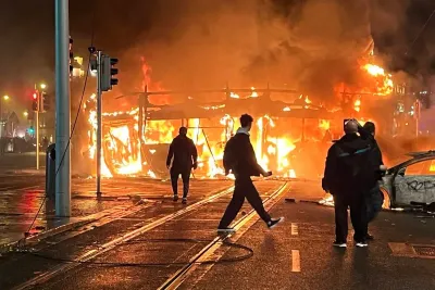 إيرلندا: اعتقال 34 شخصا إثر أعمال عنف استثنائية بدبلن