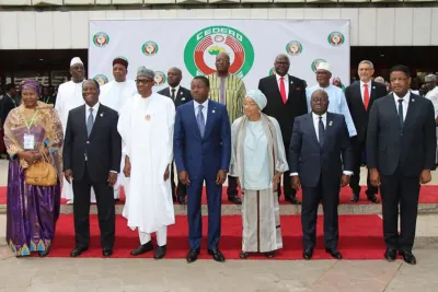 "إيكواس" تجتمع استثنائيا لمناقشة الوضع في بوركينا فاسو