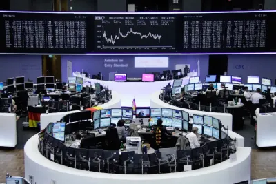 ارتفاع الأسهم الأوروبية بعد سريان الرسوم الجمركية الأمريكية