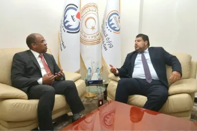 الاعلان في طرابلس عن تشكيل لجنة لمراجعة عقود النفط المبرمة مع شركات محلية وأجنبية