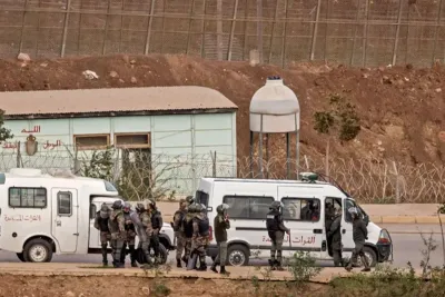 بني أنصار: توقيف شخصين يشتبه تورطهما في حيازة وترويج المخدرات