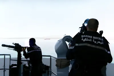 طرفاية: البحرية الملكية تقدم المساعدة ل58 مرشحا للهجرة غير الشرعية