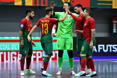 كأس العالم لكرة القدم داخل القاعة: هيمنة واضحة للمنتخبات الأولى عالميا على دور المجموعات