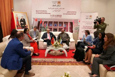 نائب رئيس مجلس النواب يتباحث مع رئيس البرلمان السيراليوني