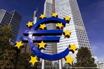 البنك المركزي الأوروبي يبقي أسعار الفائدة دون تغيير