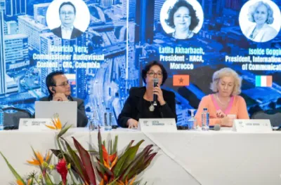 التضليل الإعلامي أصبح خطرا ممنهجا متصاعدا" (السيدة أخرباش)